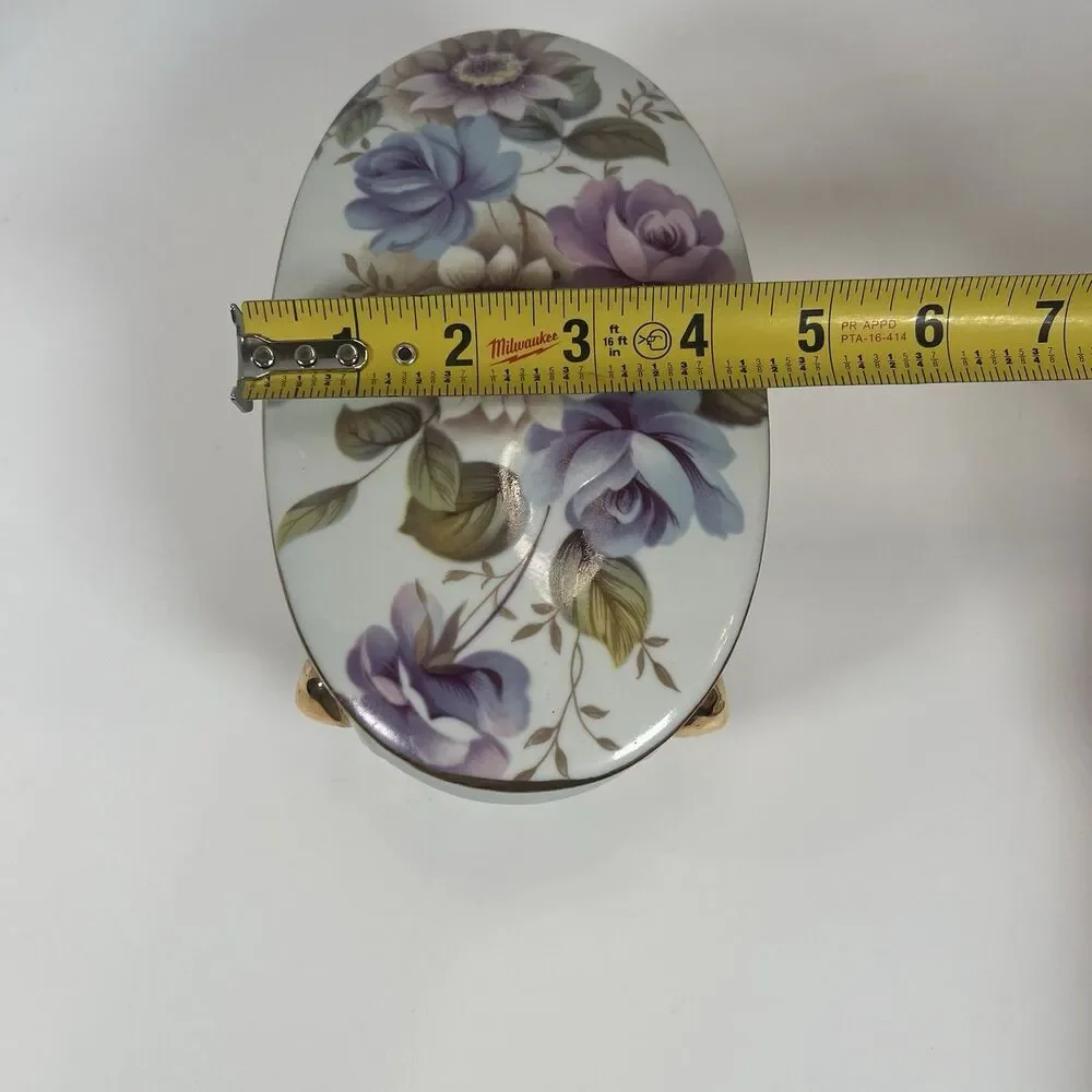 Porcelain Trinket Box With Gold Gilded Feet Oval Shaped With‎ Hand Painted Roses